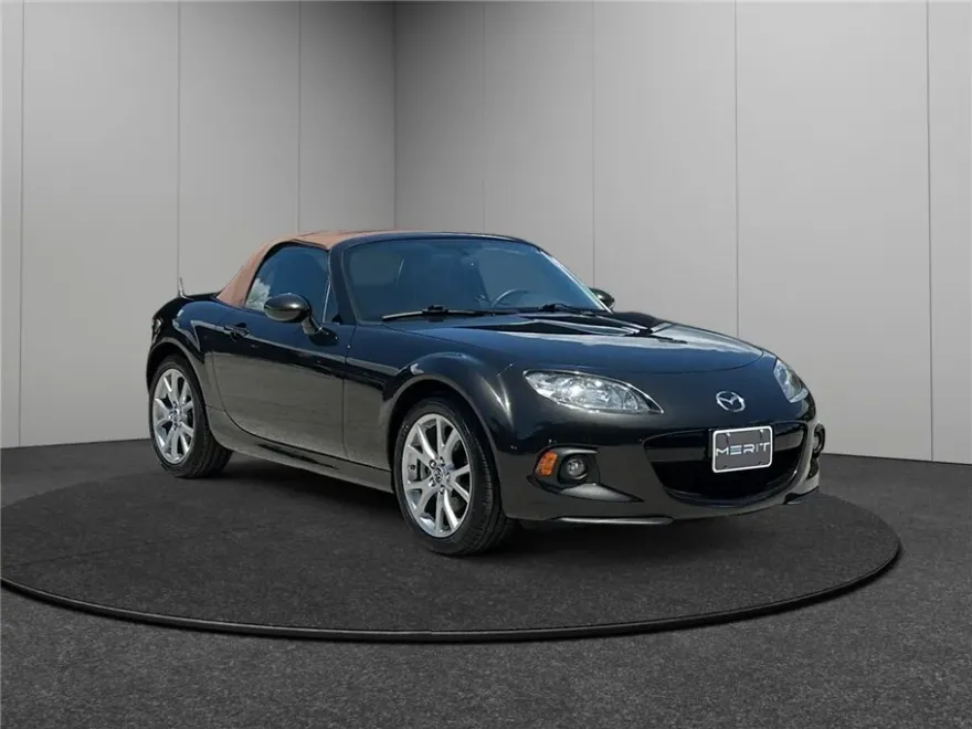 2013 Mazda MX-5 Miata Miata Grand Touring photo 1