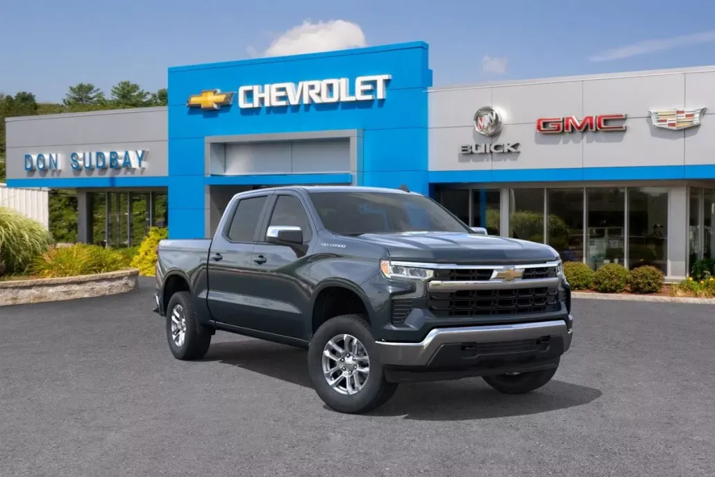 2025 Chevrolet Silverado 1500 LT photo 1
