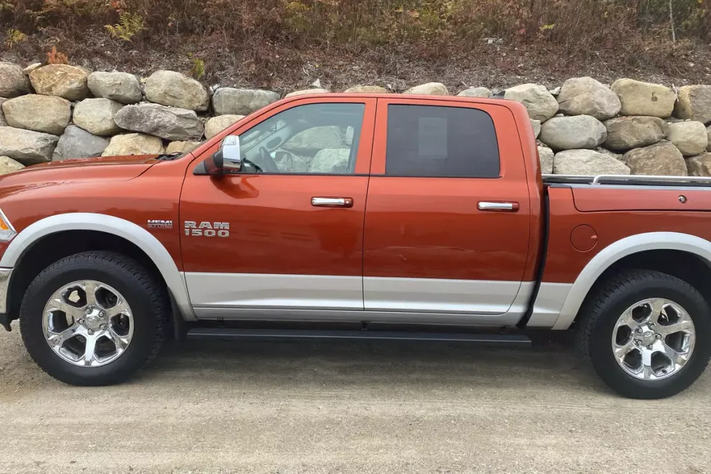 2013 Ram 1500 Laramie photo 1