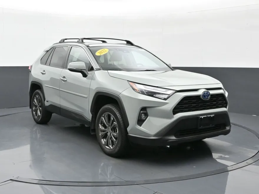 2022 Toyota RAV4 Hybrid XLE Premium photo 1