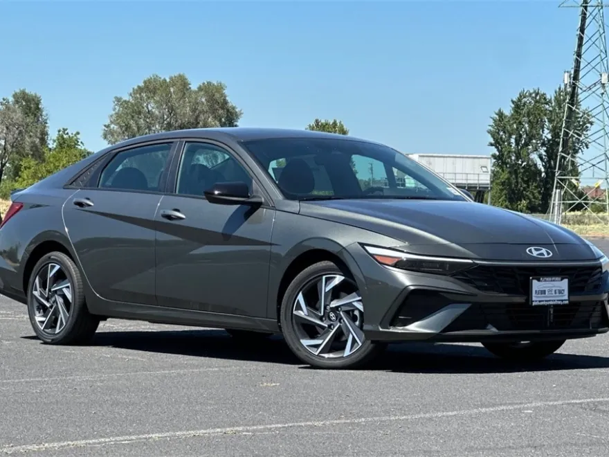 2025 Hyundai Elantra Hybrid SEL Sport photo 1