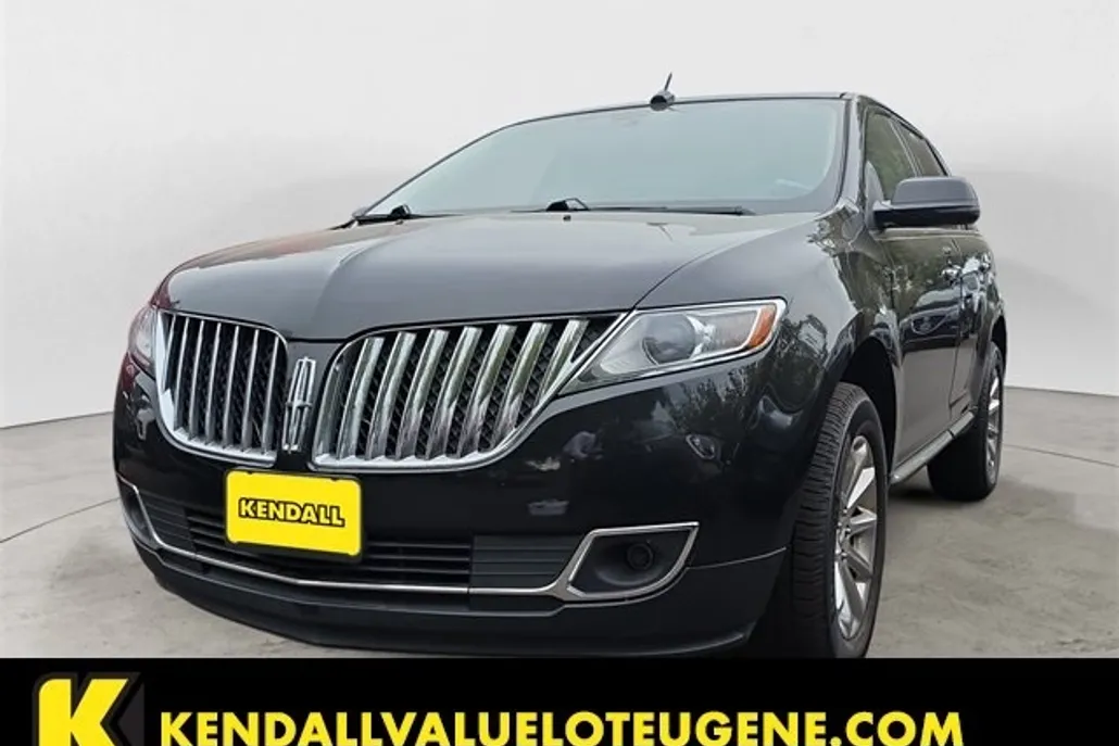 2013 Lincoln MKX Base photo 1