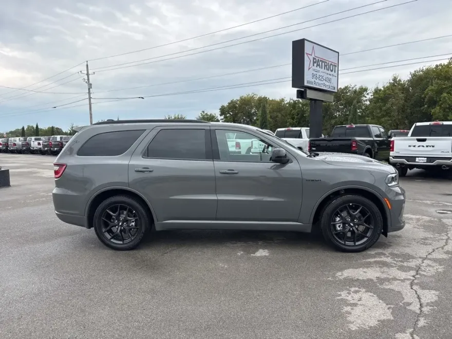 2026 Dodge Durango GT photo 1