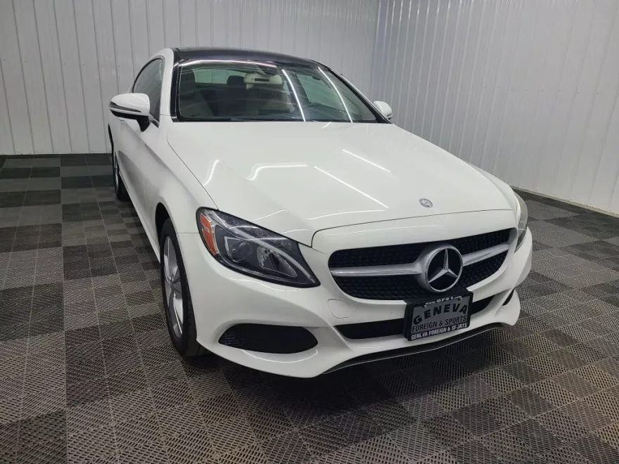 2017 Mercedes Benz C 300 4MATIC Coupe photo 1