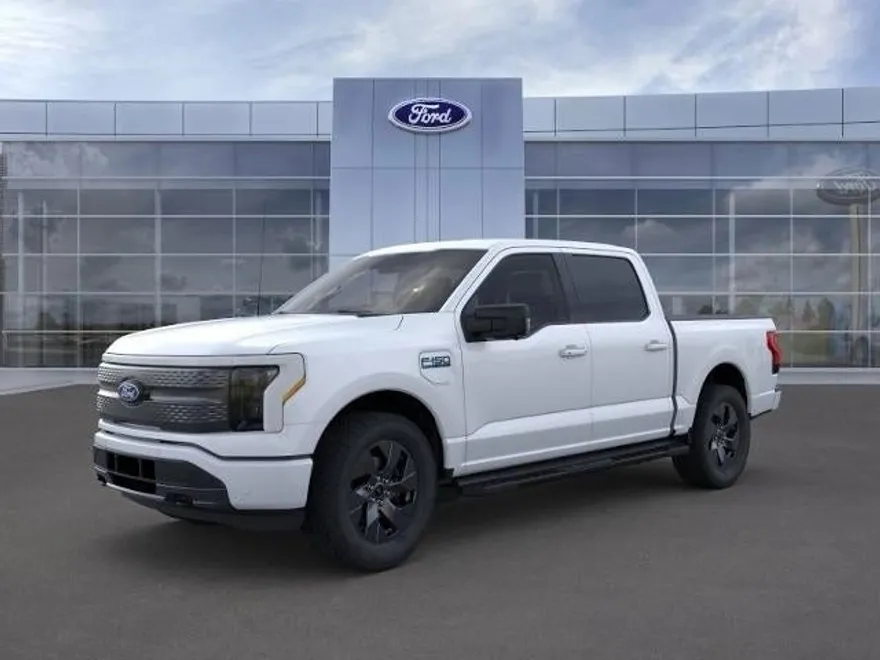 2025 Ford F-150 Lightning XLT photo 1