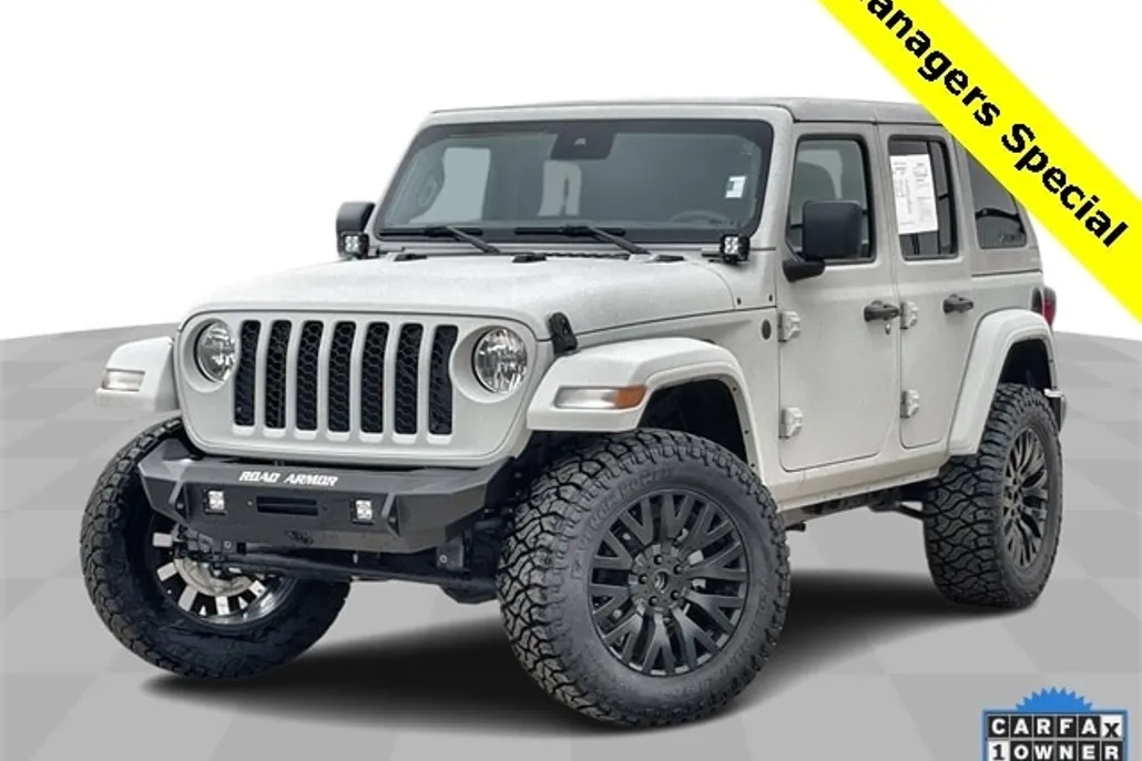 2024 Jeep Wrangler photo 1