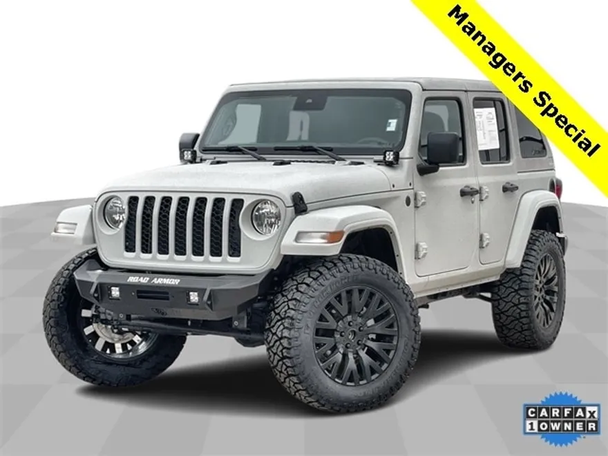 2024 Jeep Wrangler photo 1