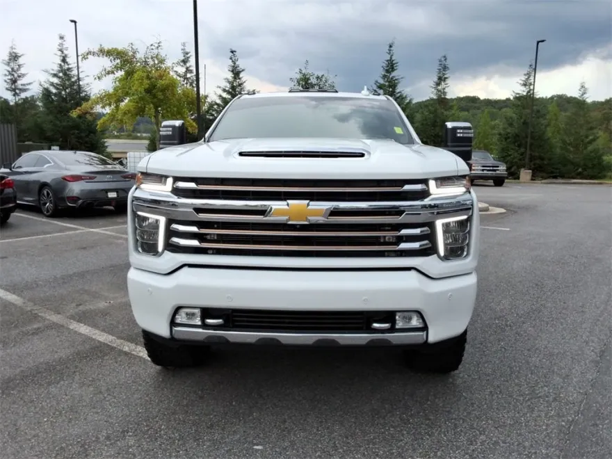 2021 Chevrolet Silverado 2500HD High Country photo 1