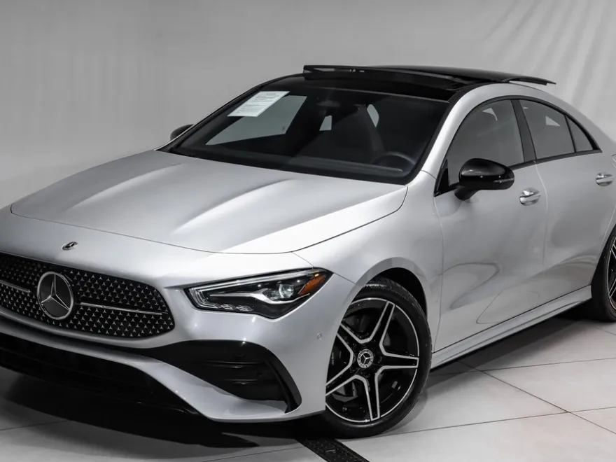 2024 Mercedes Benz CLA 4MATIC 250 photo 1