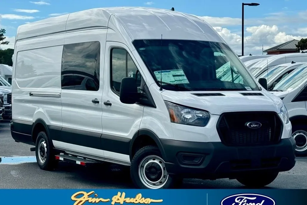 2024 Ford Transit photo 1