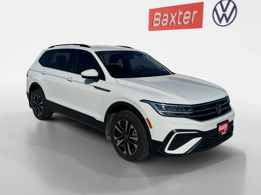 2022 Volkswagen Tiguan S photo 1