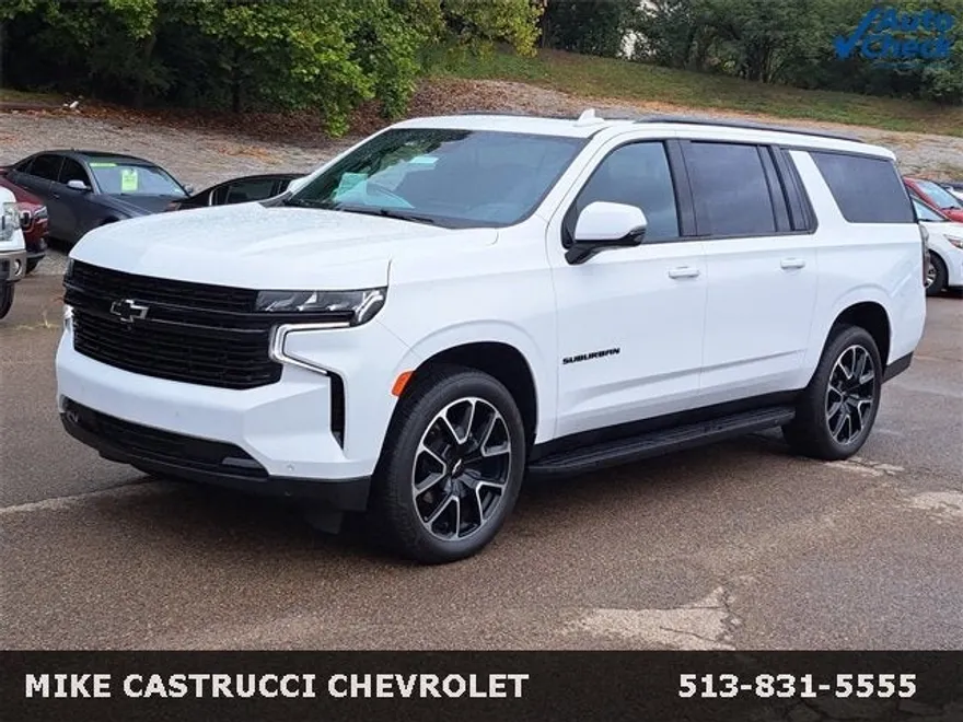 2024 Chevrolet Suburban RST photo 1