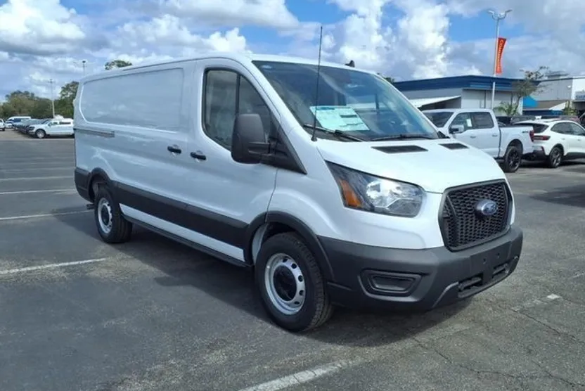 2025 Ford Transit Cargo Van photo 1