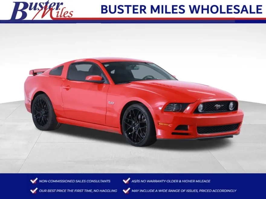 2013 Ford Mustang GT Premium photo 1