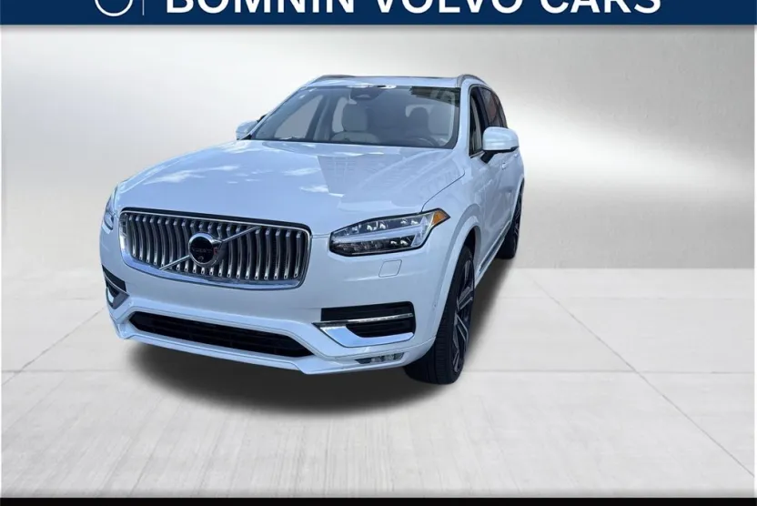 2025 Volvo XC90 Plus photo 1