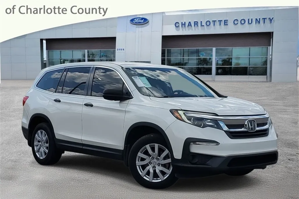2019 Honda Pilot LX photo 1