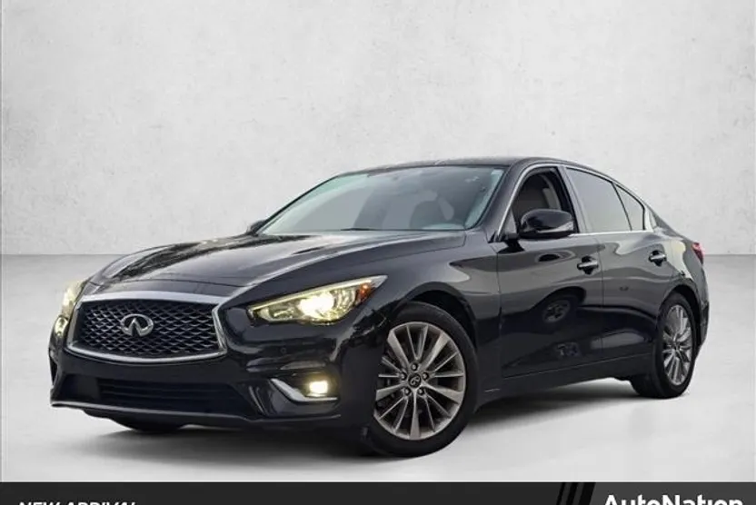 2021 Infiniti Q50 3.0t LUXE photo 1