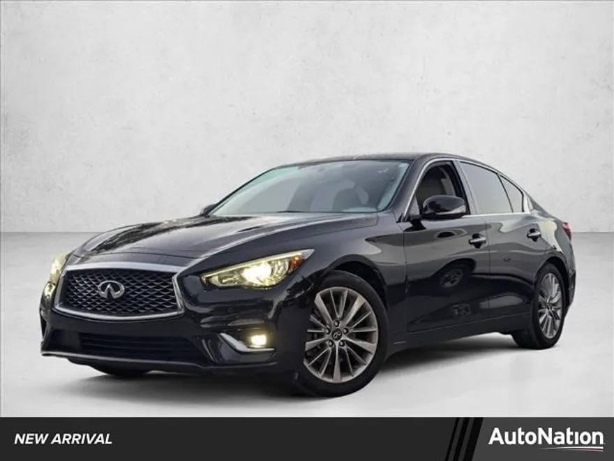 2021 Infiniti Q50 3.0t LUXE photo 1