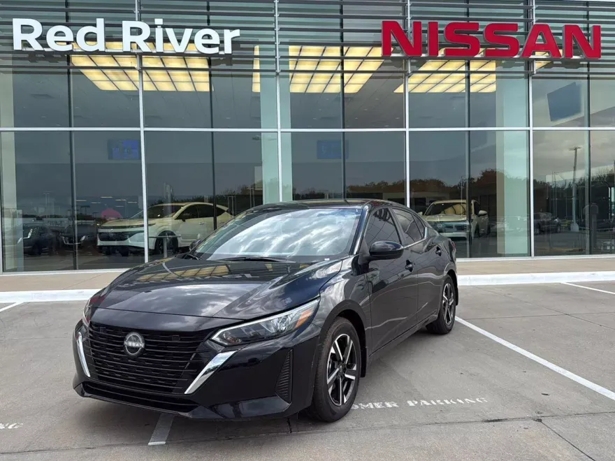 2025 Nissan Sentra SV photo 1