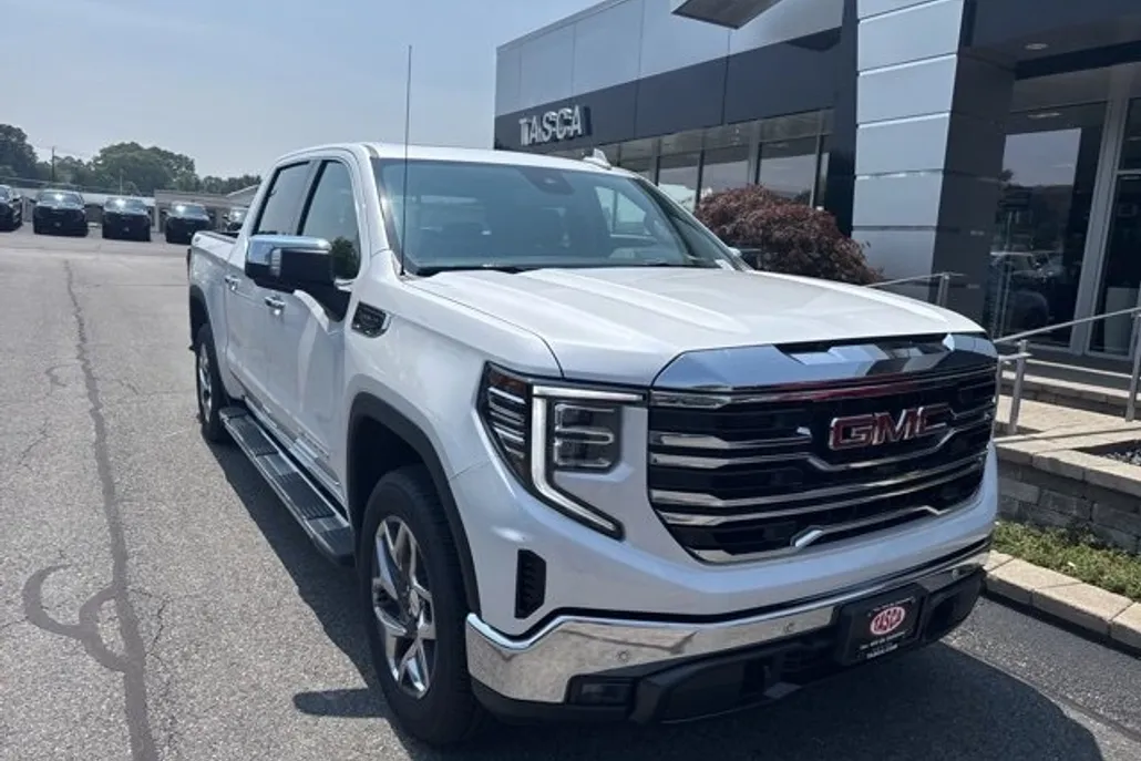 2025 Gmc Sierra 1500 SLT photo 1