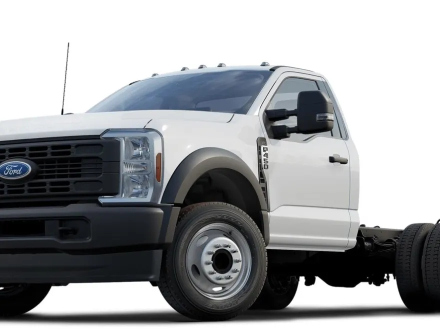 2024 Ford F-450 photo 1