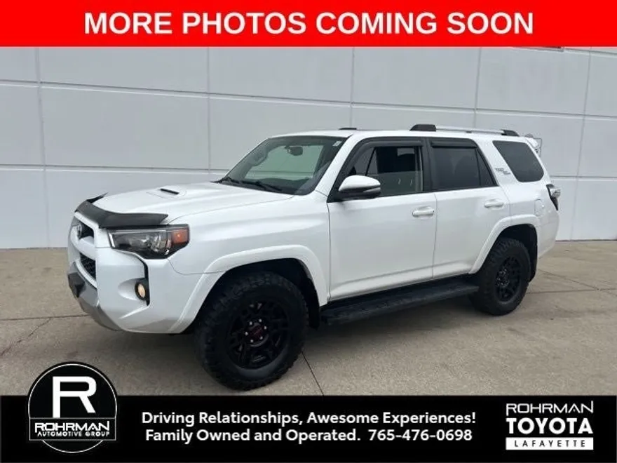 2018 Toyota 4Runner TRD Off-Road Premium photo 1