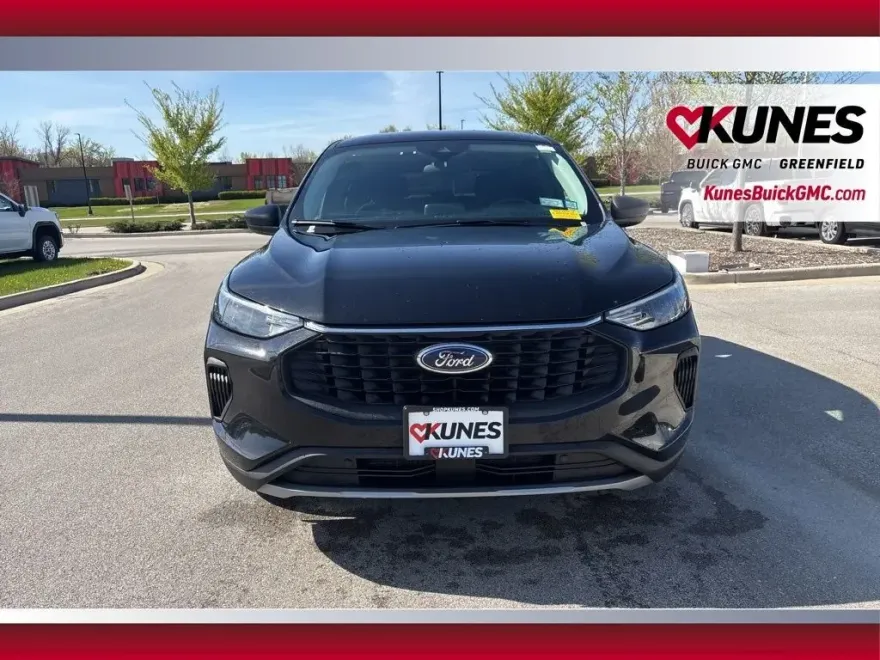 2023 Ford Escape Active photo 1