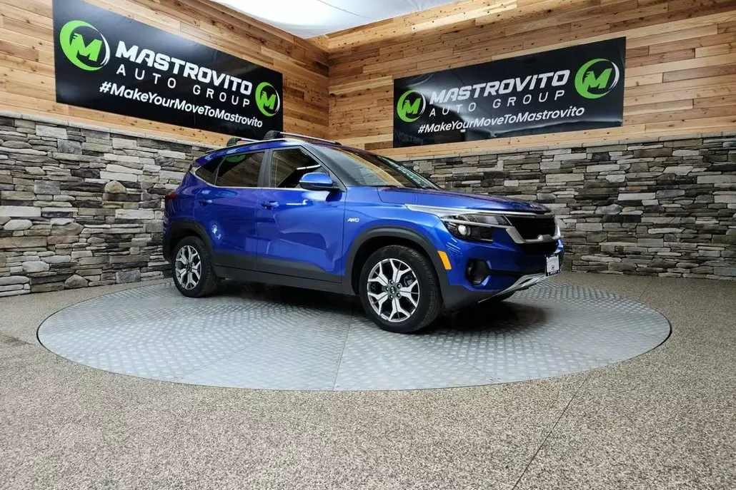 2021 Kia Seltos EX photo 1