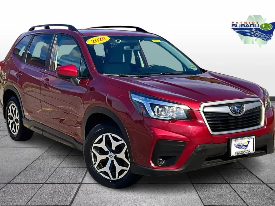 2020 Subaru Forester Premium photo 1