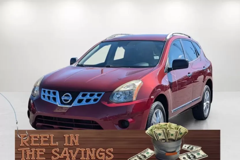 2015 Nissan Rogue Select S photo 1