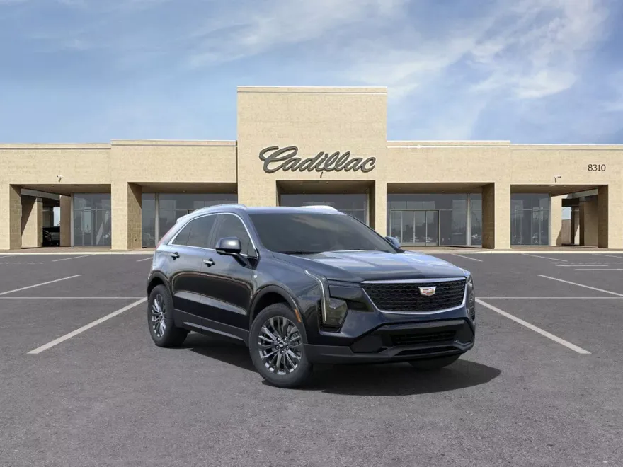 2025 Cadillac XT4 Premium Luxury photo 1