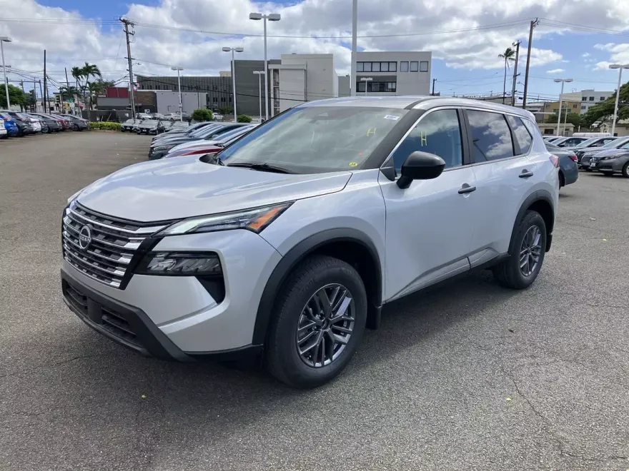 2025 Nissan Rogue S photo 1