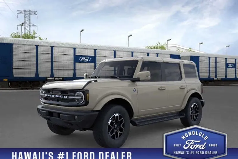 2025 Ford Bronco Outer Banks photo 1