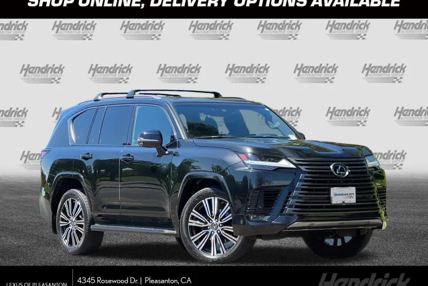 2022 Lexus LX 600 Luxury photo 1