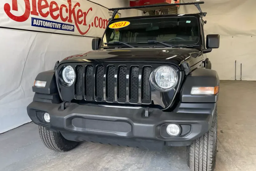 2021 Jeep Wrangler Unlimited Sport S photo 1