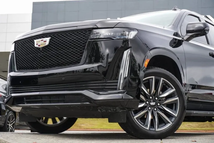 2023 Cadillac Escalade Sport photo 1