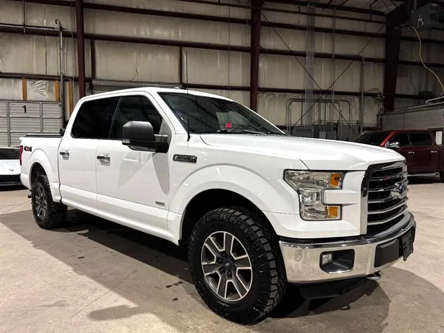 2016 Ford F-150 XLT photo 2