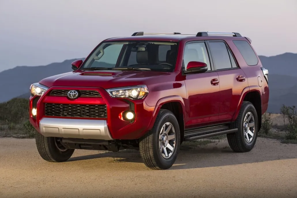 2019 Toyota 4Runner TRD photo 1