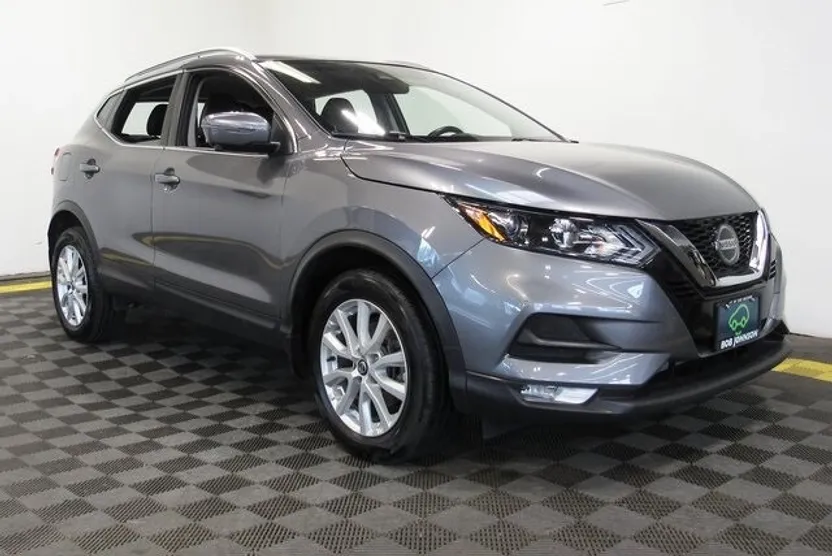2022 Nissan Rogue Sport SV photo 1