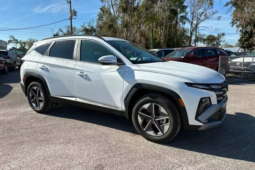 2025 Hyundai Tucson SEL Convenience photo 1