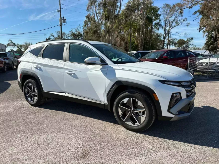 2025 Hyundai Tucson SEL Convenience photo 1