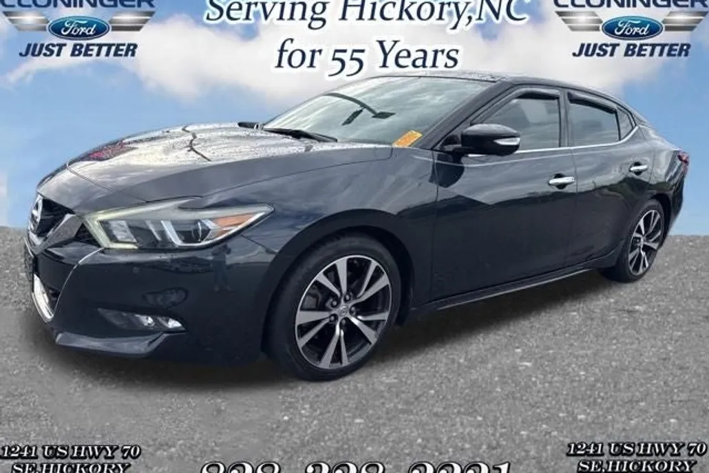 2017 Nissan Maxima Platinum photo 1