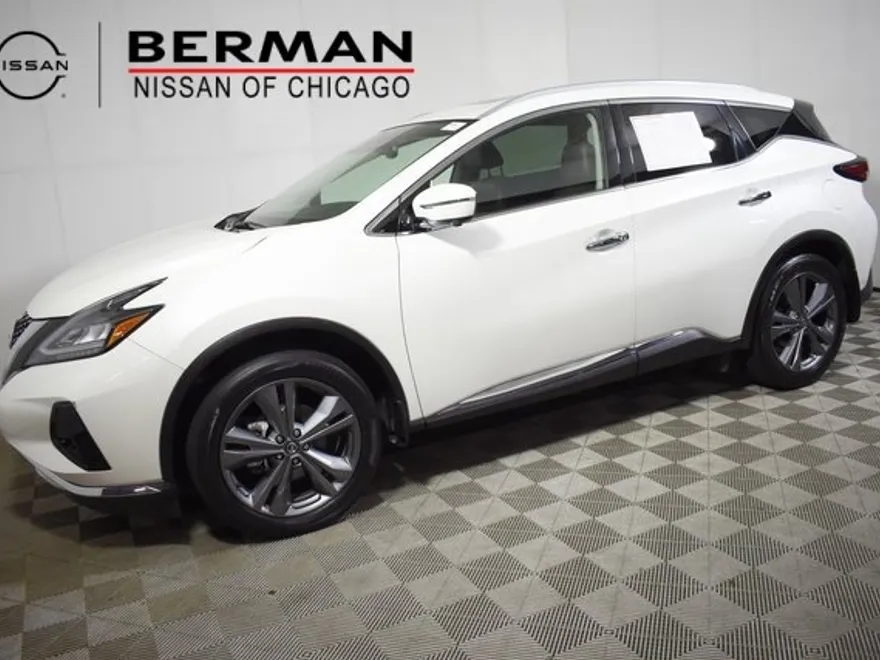 2022 Nissan Murano Platinum photo 1
