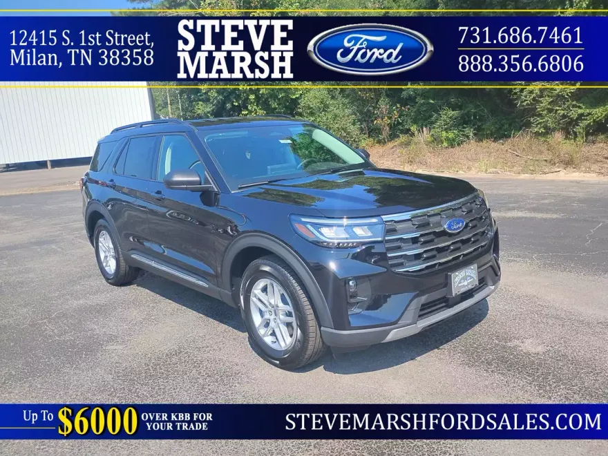 2025 Ford Explorer photo 1