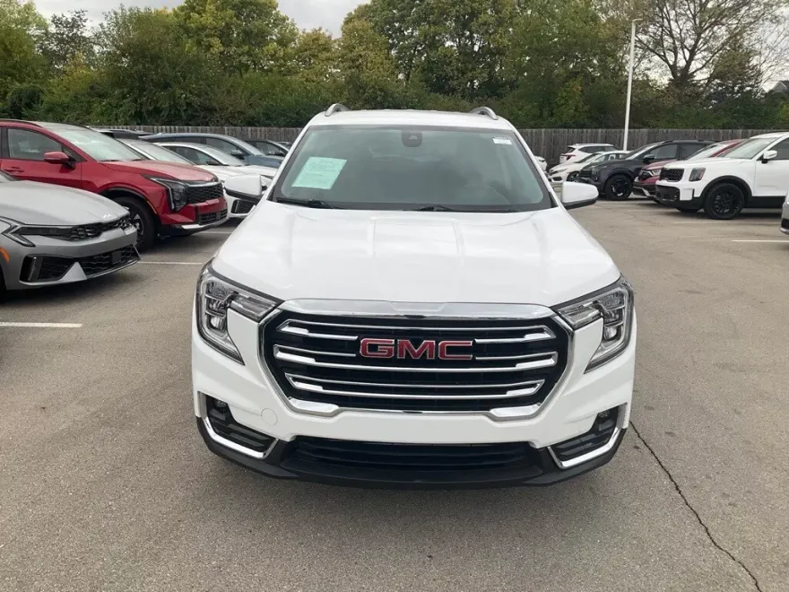 2024 Gmc Terrain SLT photo 1