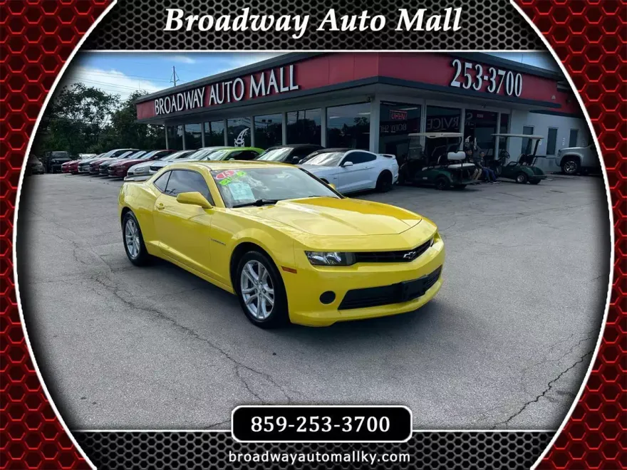 2015 Chevrolet Camaro photo 1