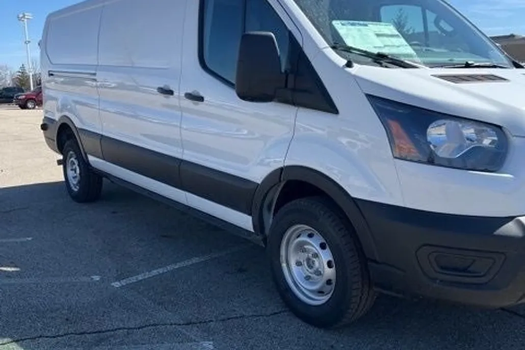 2025 Ford Transit photo 1