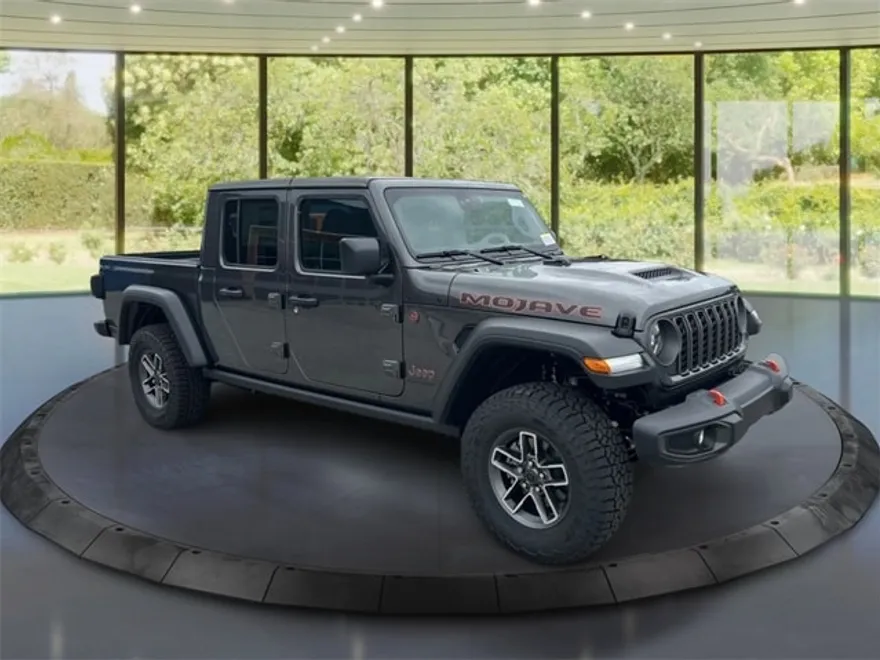 2025 Jeep Gladiator Mojave photo 1