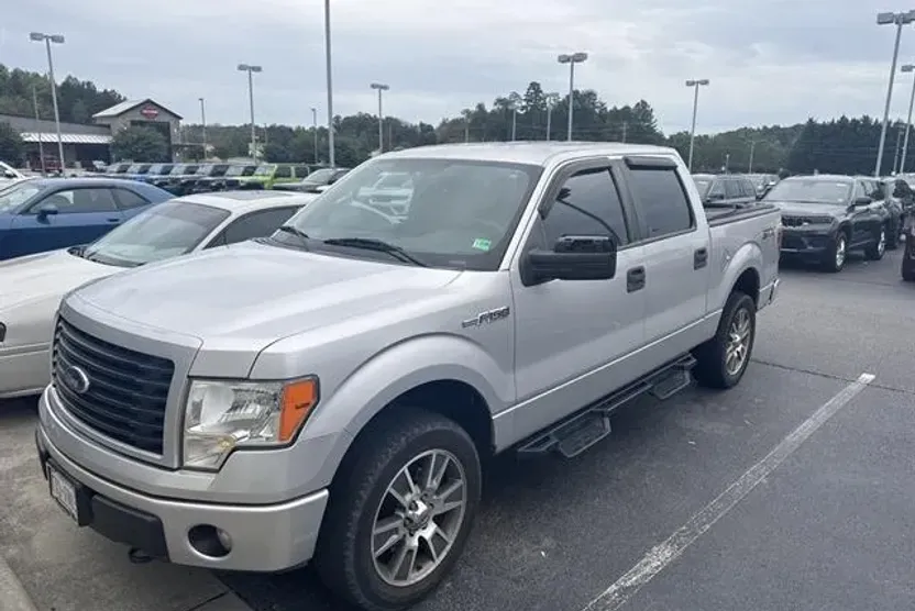 2014 Ford F-150 STX photo 1