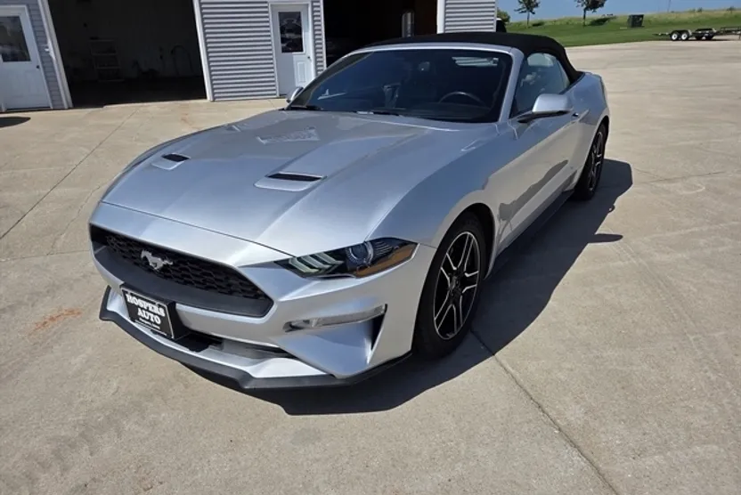 2018 Ford Mustang EcoBoost Premium photo 1
